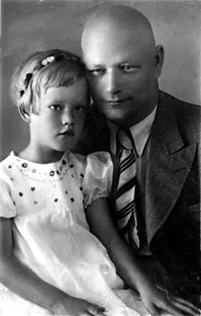 Aia med pappa August